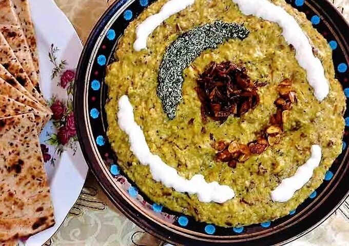 طرز تهیه حلیم بادمجان با طعمی بی نظیر