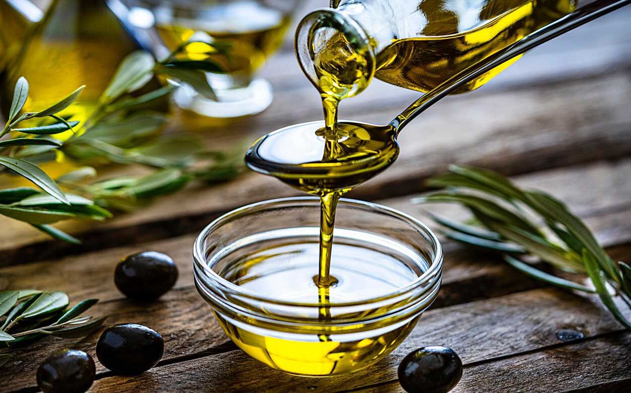 چگونه روغن زیتون مرغوب را از تقلبی تشخیص دهیم؟