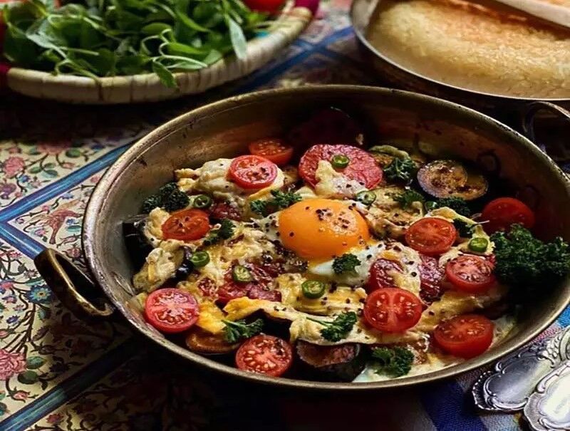 طرز تهیه ورقه بادمجان گیلانی