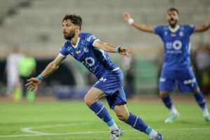 ستاره‌های استقلال و پرسپولیس آماده جنگ با ایران!